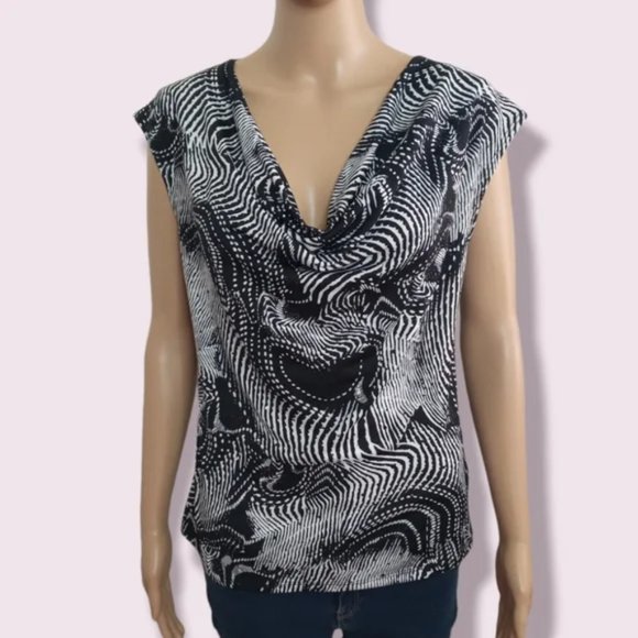 Patterned Black & White Ahuva Collection Top Sz Medium - Picture 1 of 8